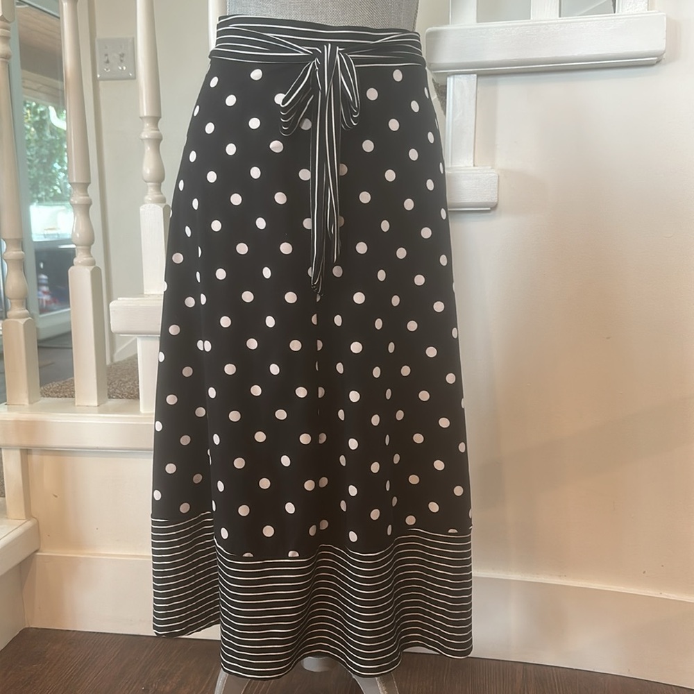 Nwt. Faith and Joy  skirt